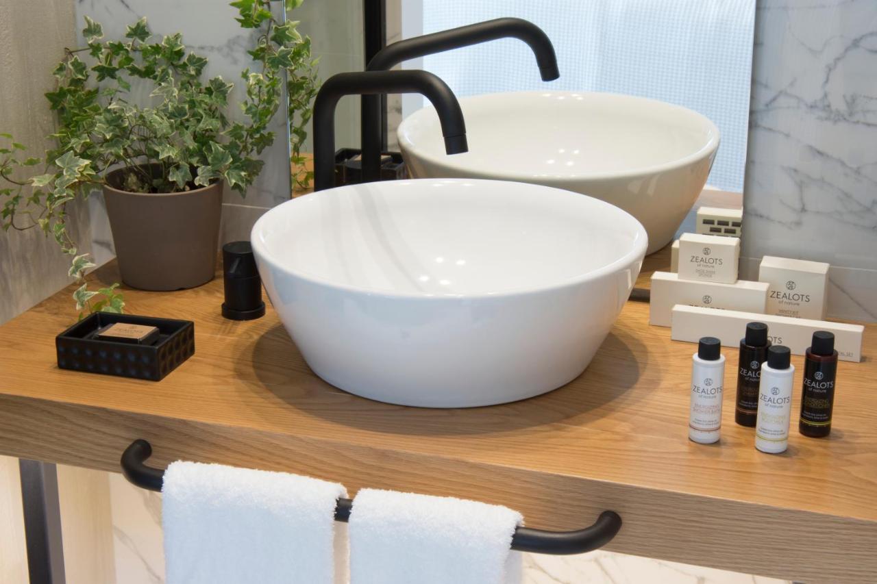 Coco-Mat Athens Jumelle Hotel Exterior photo Bathroom amenities